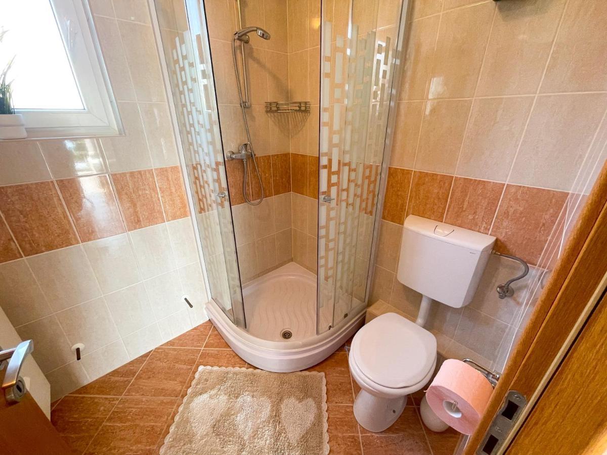 Apartment Nika 2 Dramalj Kültér fotó